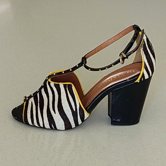 DI Vitrini Zebra Pattern Block/Wedge Heel Shoes Womens Size 6 - Picture 9 of 16
